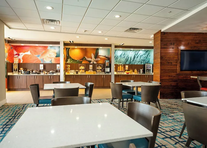 Fairfield Inn & Suites By Marriott Huntsville