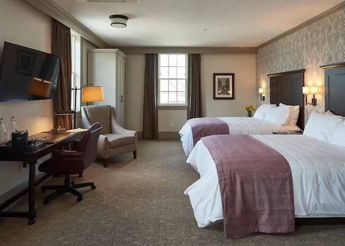 The Groton Inn