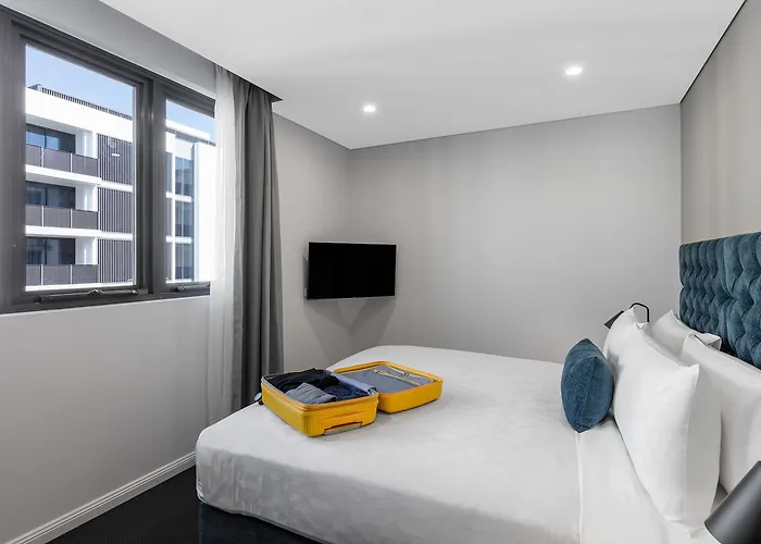 Meriton Suites Sydney Airport