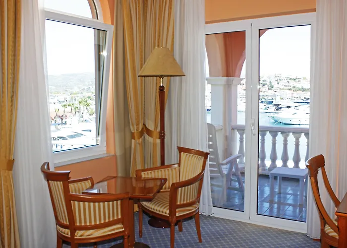 Marina Frapa Resort Rogoznica