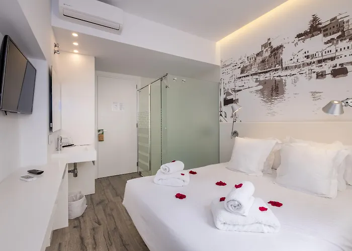 Hotel Abril 37