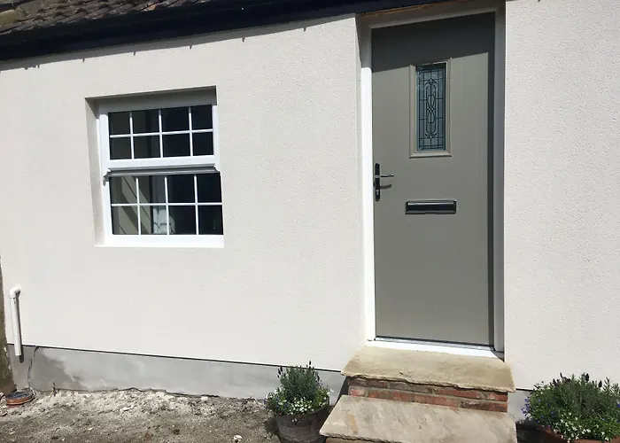 White House Cottages