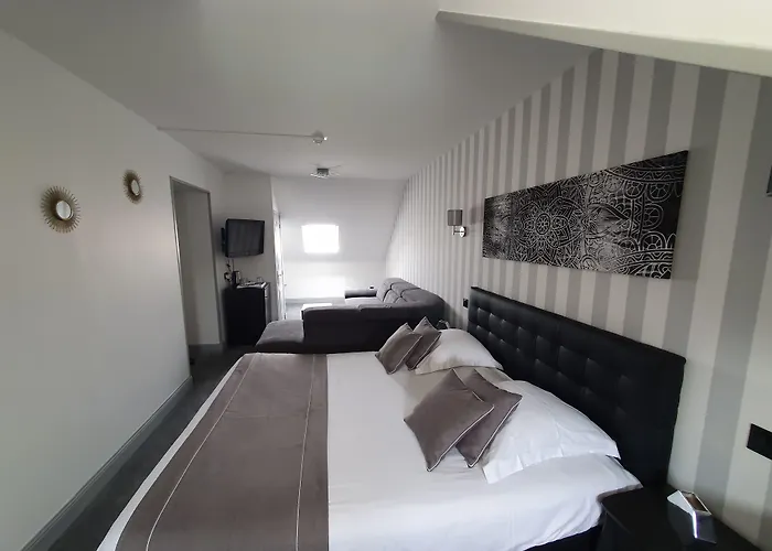 Hotel Le Saint-Yves