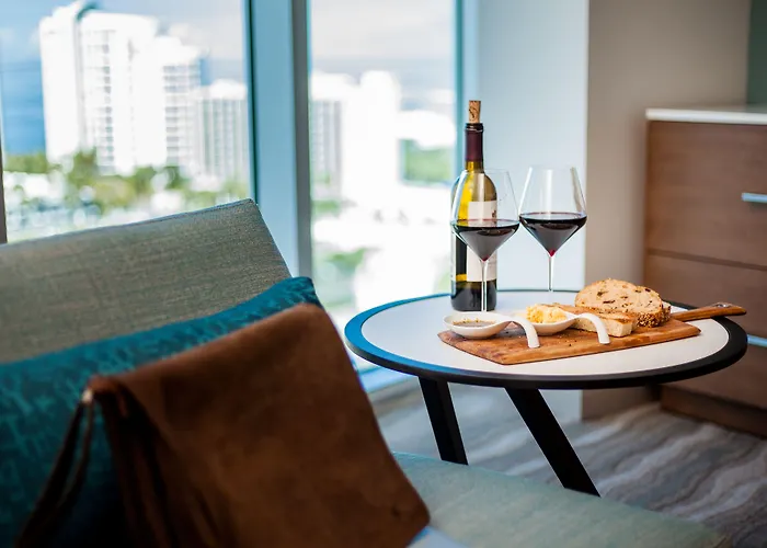 Embassy Suites By Hilton Sarasota