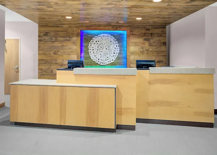 Fairfield Inn & Suites By Marriott Roanoke Salem