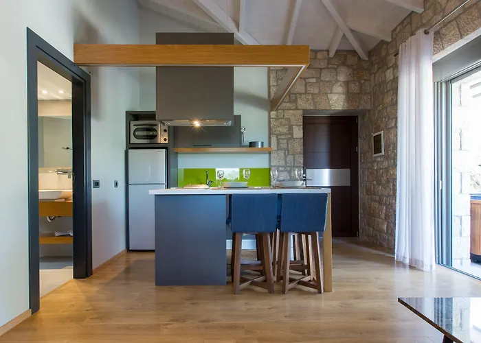 Anthemion Suites And Villas
