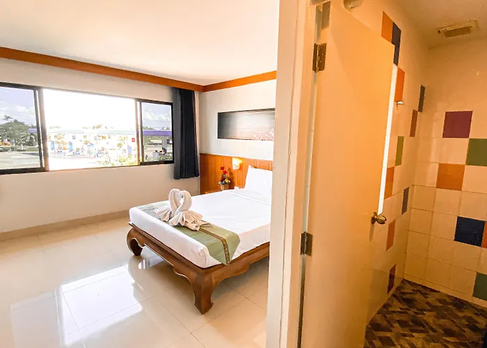 K2 Hotel @ Airport