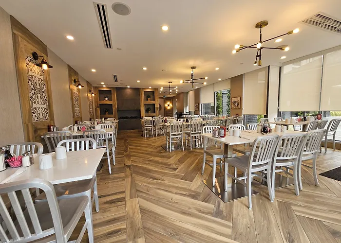 Vittoria Hotel&Suites