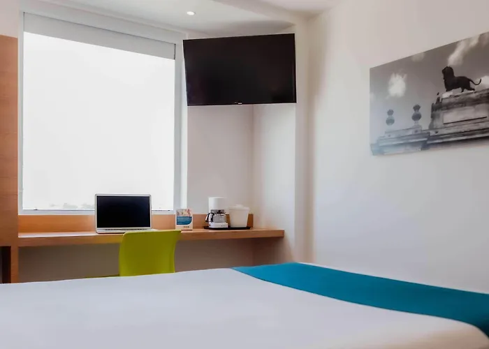 Sleep Inn Leon Antares