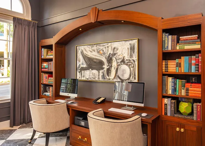 The Virginian Lynchburg, Curio Collection By Hilton