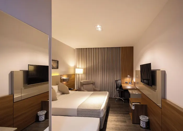 Jl Hotel By Bourbon