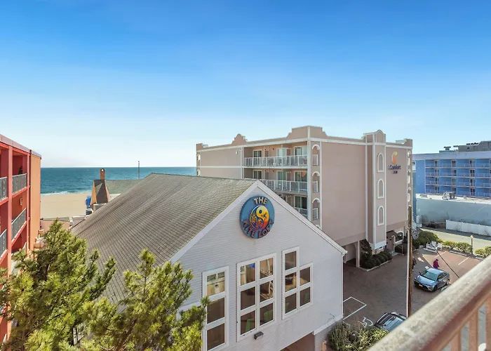 Americana Motor Inn On Boardwalk