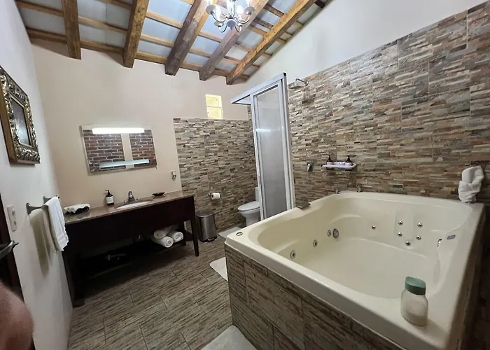 Hacienda del Lago Boutique Hotel