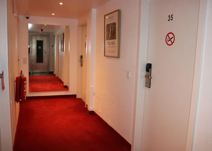 Hotel Paris