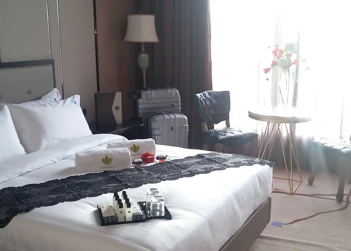 Lotus Blu Hotel