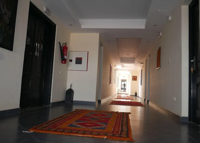 Rose Valley Hotel