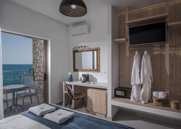 Serenity Spritz Boutique Hotel - Adults Only