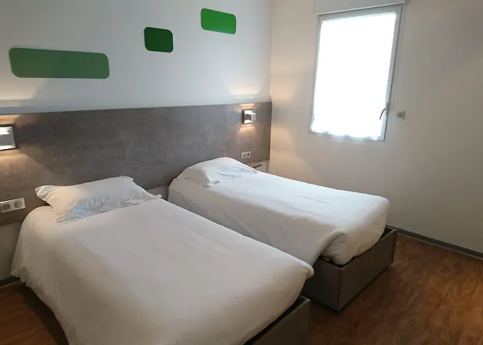 H24 Hotel