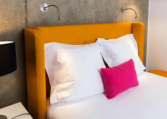 Teneo Apparthotel Talence Espeleta - Bordeaux Sud