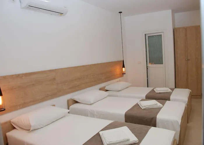 Hotel Mano