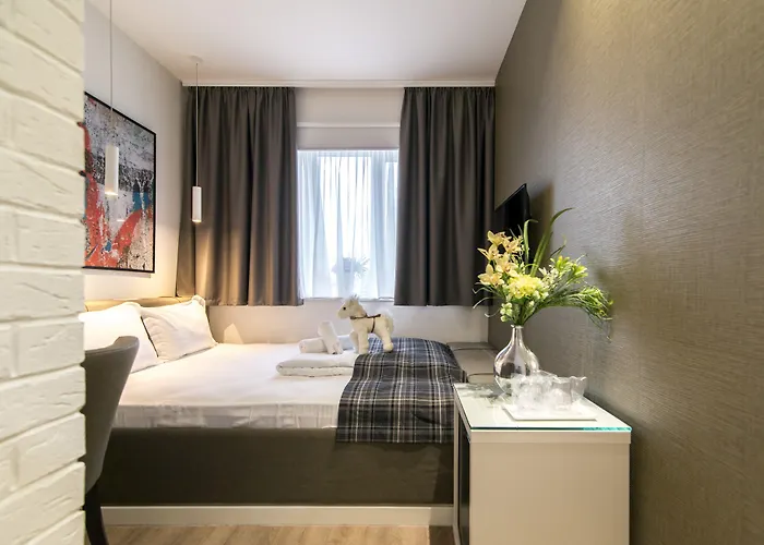 Belgrade Inn Garni Hotel