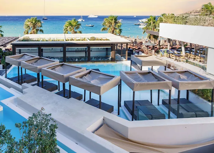 Mykonos Dove Beachfront Hotel
