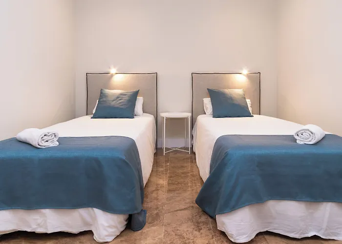 Vtz The Orus Factory Hotel - Parking Muy Economico