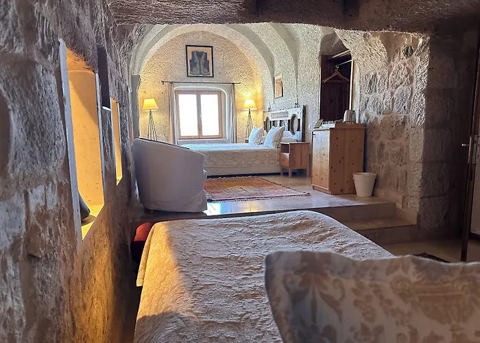 Kistar Cave Hotel