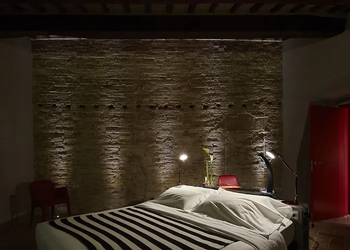 Palazzetto Rosso - Art Hotel