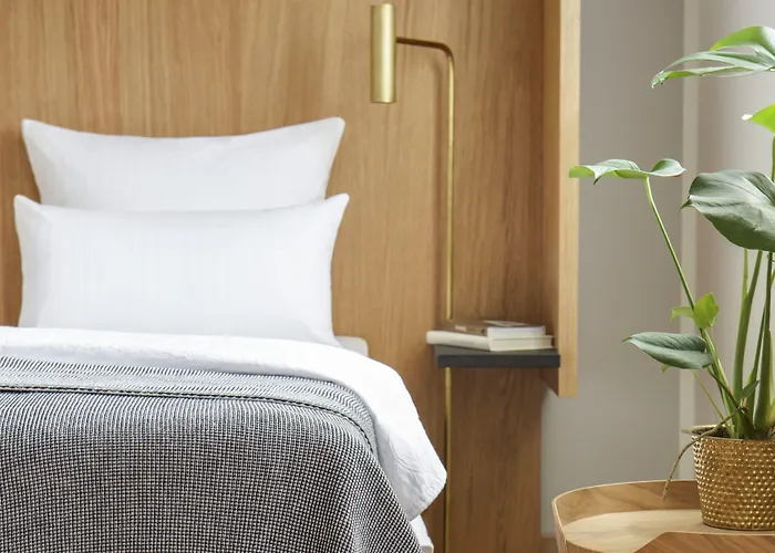 Melter Hotel & Apartments - A Neighborhood Hotel