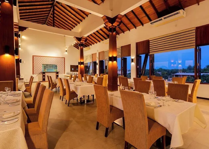 The Thinnai Hotel - Jaffna