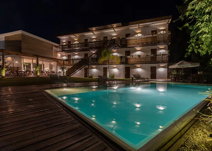 Live Hotel Boutique (Adults Only)