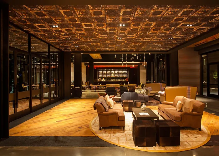 The George, By Valencia Hotel Collection