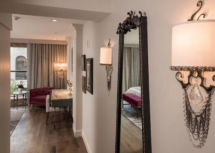 The Ivey'S Hotel