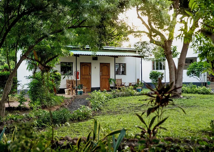 Kamunjila Lodge