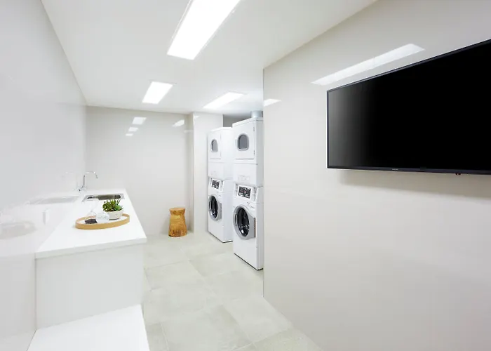 Holiday Inn Express Adelaide City Centre By Ihg
