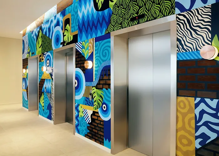 Holiday Inn Express Adelaide City Centre By Ihg
