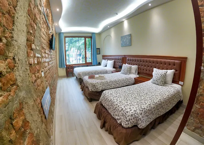 Art Plaza Boutique Hotel