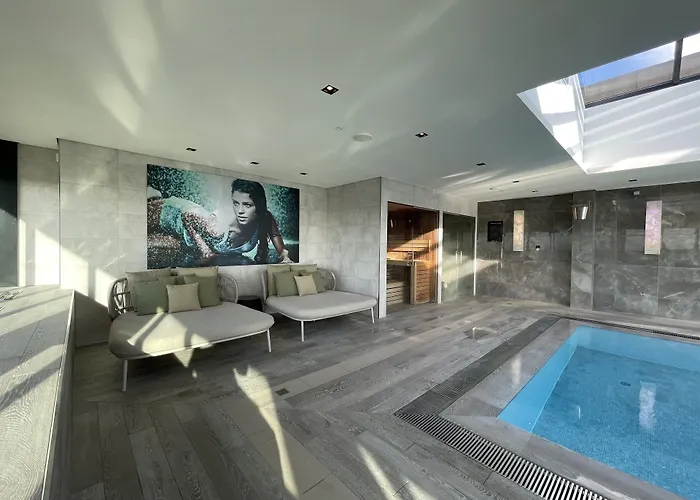 Van der Valk Hotel Oostzaan - Amsterdam