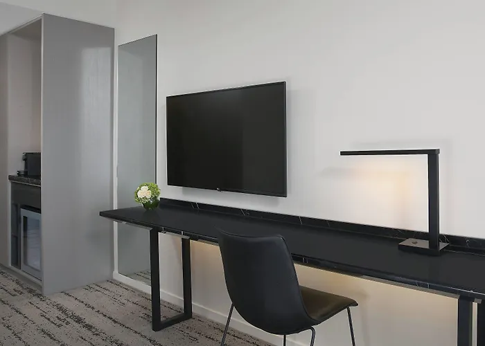 Courtyard By Marriott Brisbane South Bank