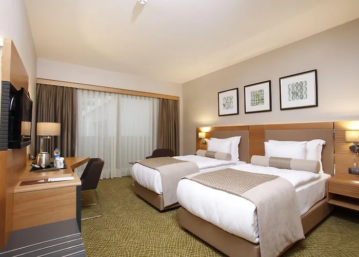 Mia City Hotel