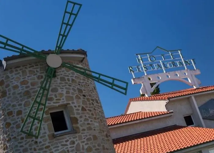LOGIS Hôtel Le Moulin Des Gardelles