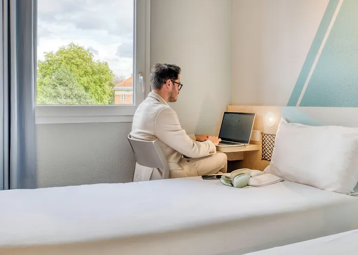 Ibis Budget Orly Chevilly Tram 7