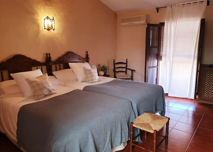 Hospedium Hotel Val De Pinares