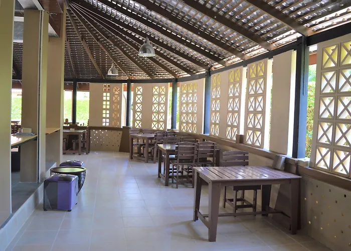 B Square Hotel At Khanom