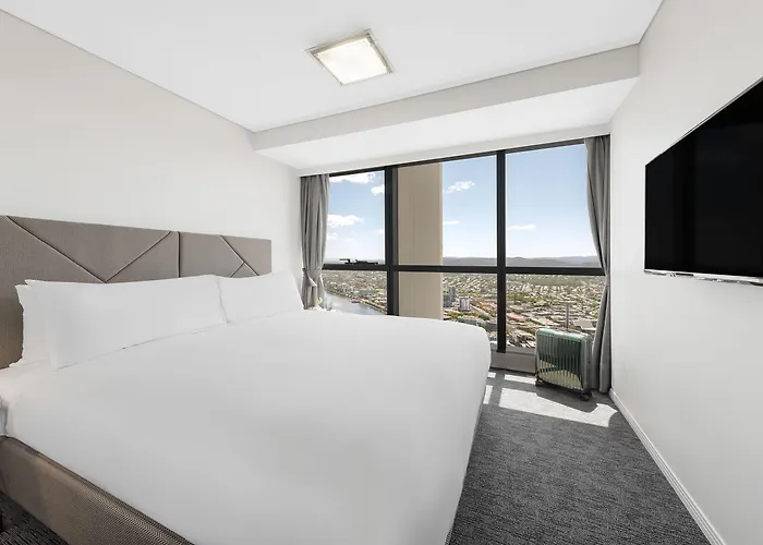 Meriton Suites Herschel Street, Brisbane
