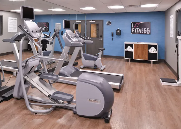 Holiday Inn Express And Suites Bryant - Benton Area By Ihg