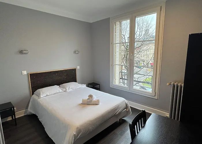 Abc Hotel