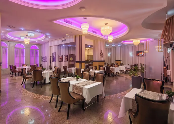 Grand Hotel Glorius Mako