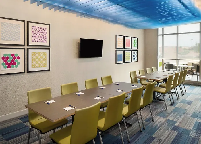 Holiday Inn Express & Suites Duluth North - Miller Hill By Ihg